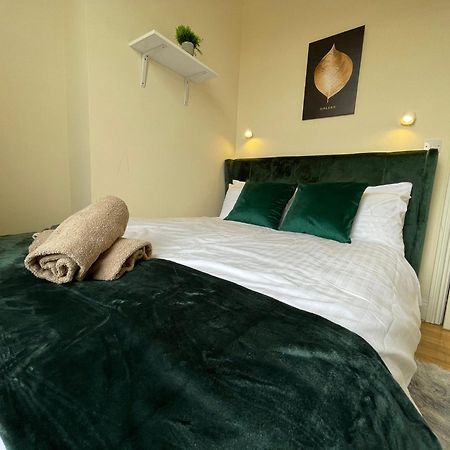 The Islington Hub Apartment Лондон Екстериор снимка