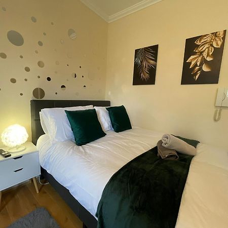 The Islington Hub Apartment Лондон Екстериор снимка